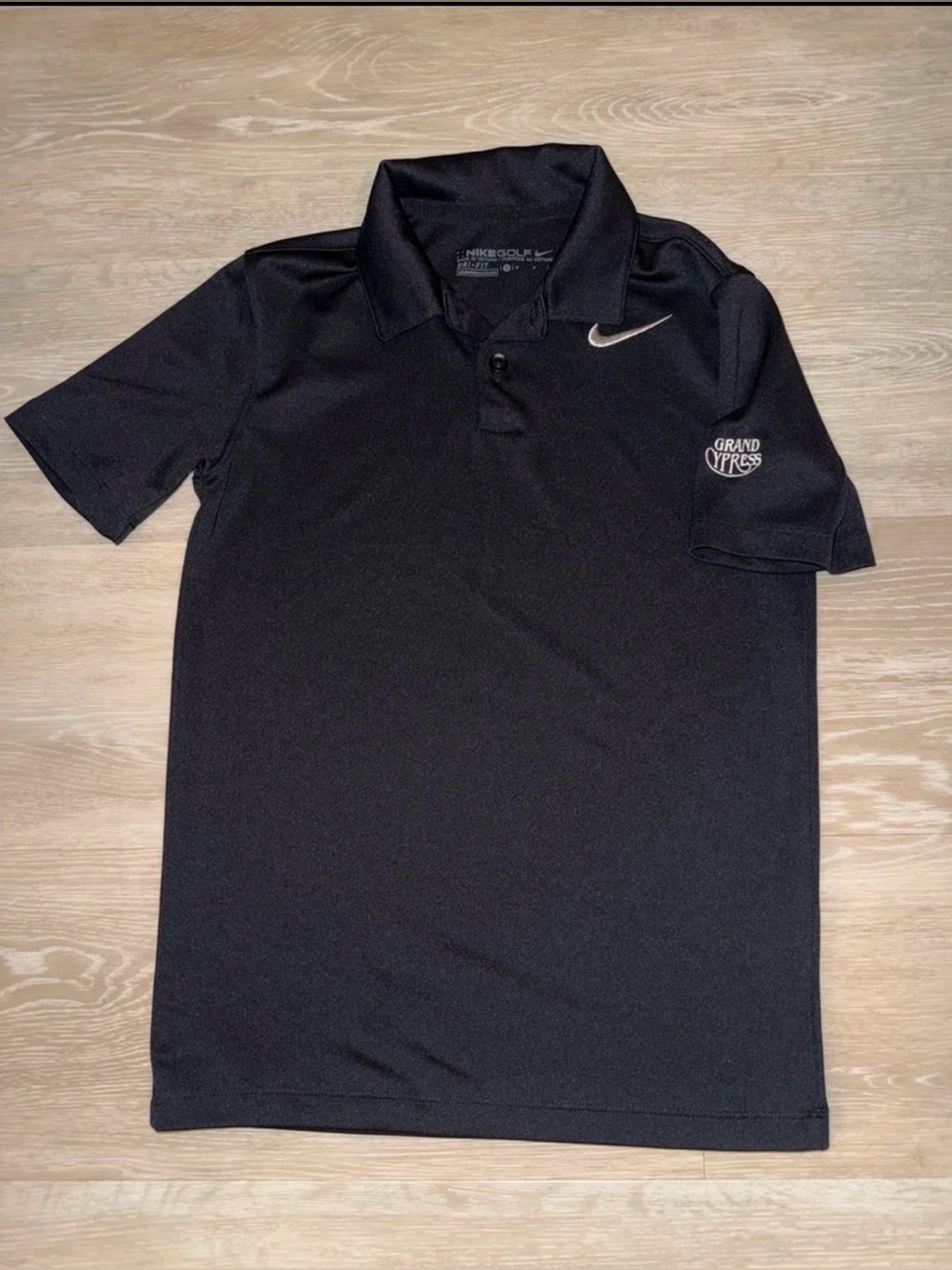 Nike boys Grand Cypress golf polo - size S